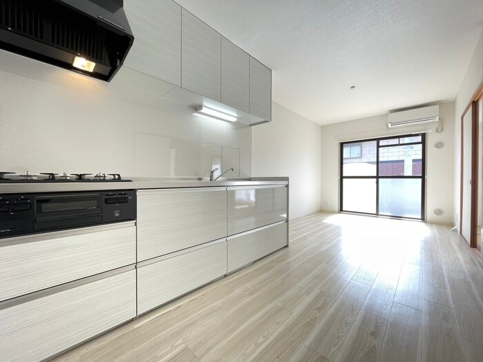 物件内観写真9　(居室)