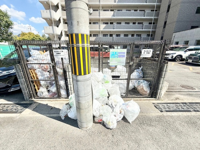 物件外観写真4　(建物設備)