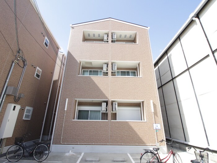 物件外観写真1　(外観写真)