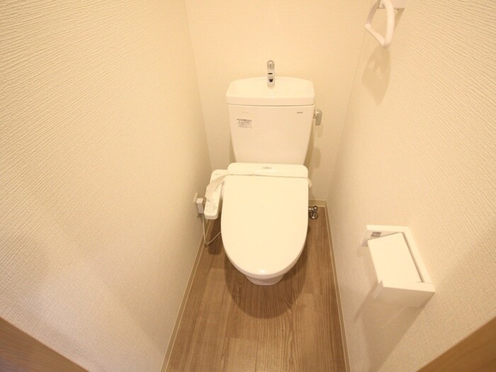 物件内観写真10　(トイレ)