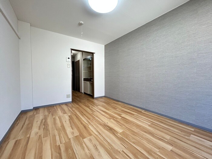 物件内観写真10　(居室)