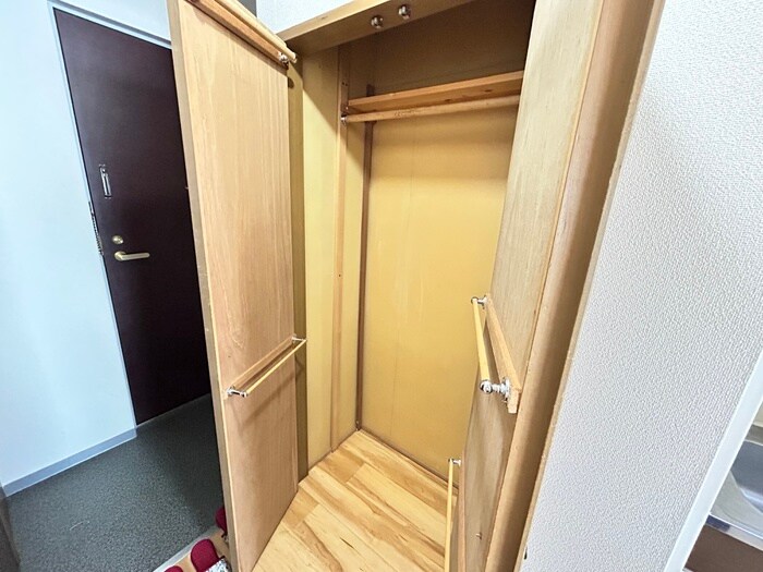 物件内観写真16　(収納)