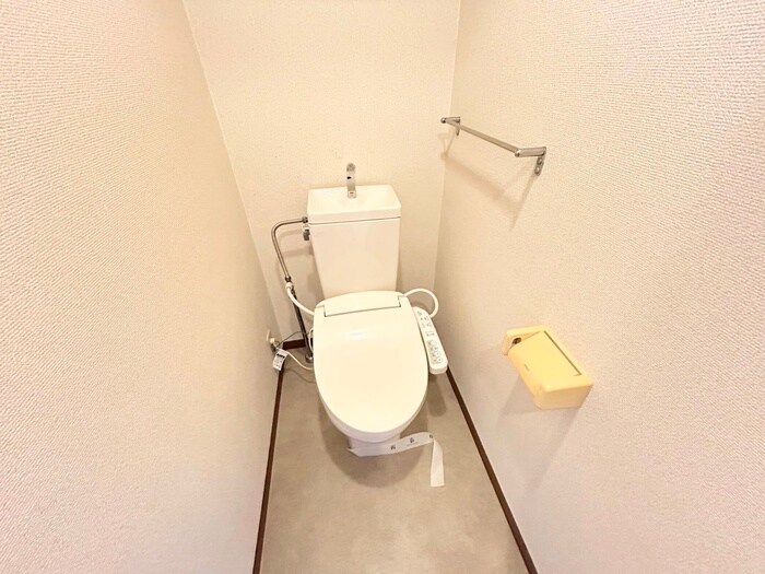 物件内観写真12　(トイレ)