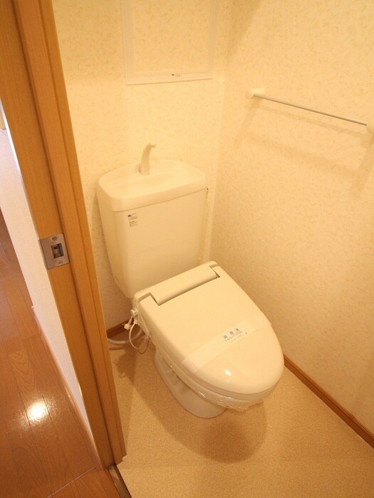 物件内観写真11　(トイレ)