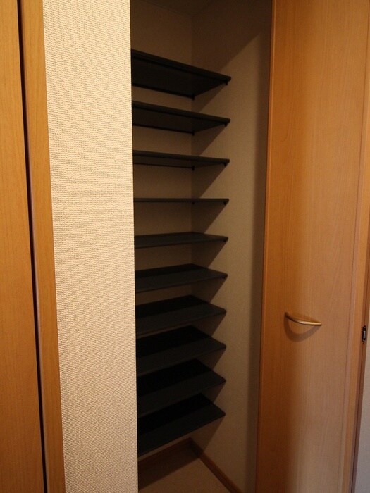 物件内観写真17　(靴箱)