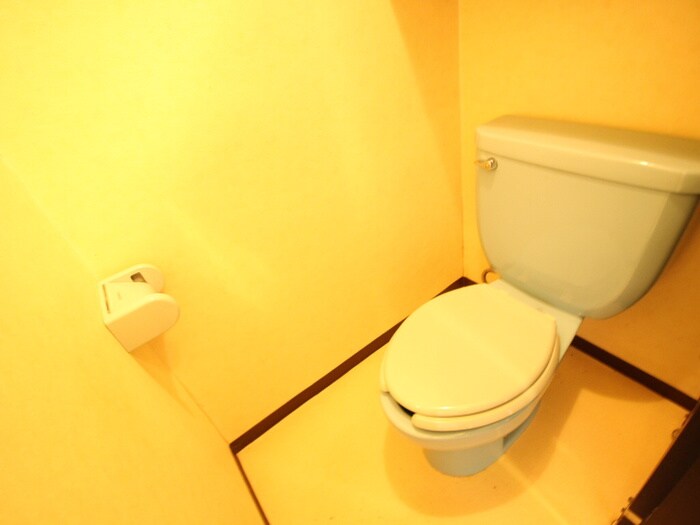 物件内観写真15　(トイレ)