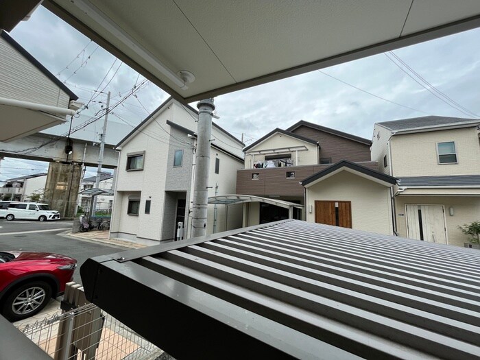 物件内観写真19　(室内からの展望)