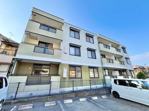 ハイツ藤原Ⅲ外観写真