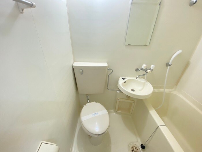 物件内観写真17　(トイレ)