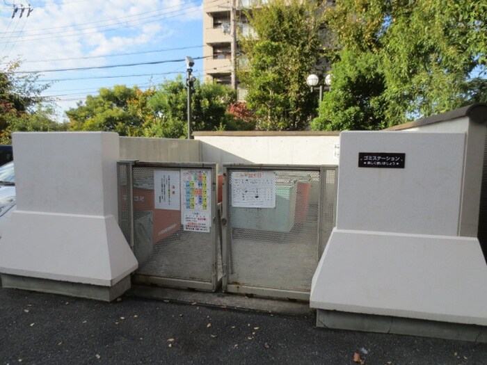 物件外観写真6　(建物設備)