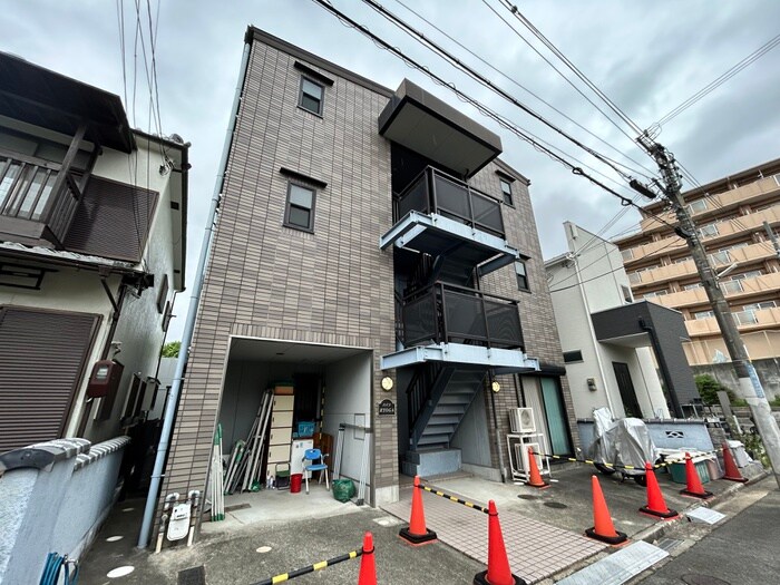 物件外観写真1　(外観写真)