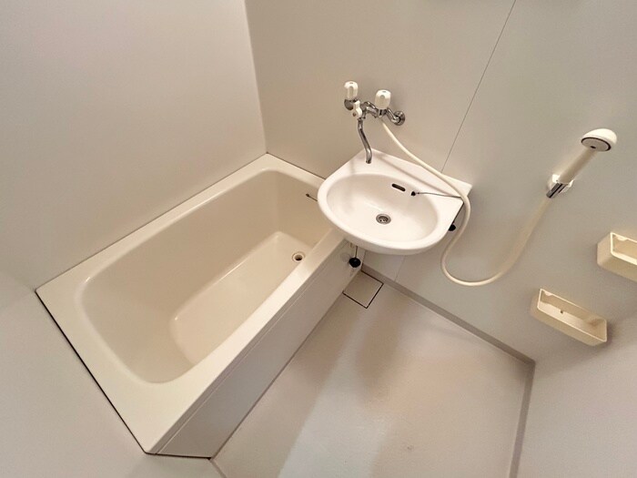 物件内観写真13　(バス／シャワールーム等)