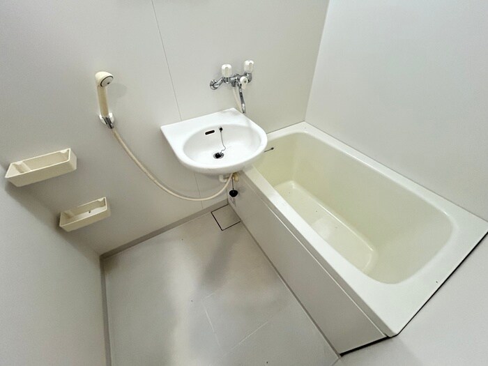 物件内観写真13　(バス／シャワールーム等)