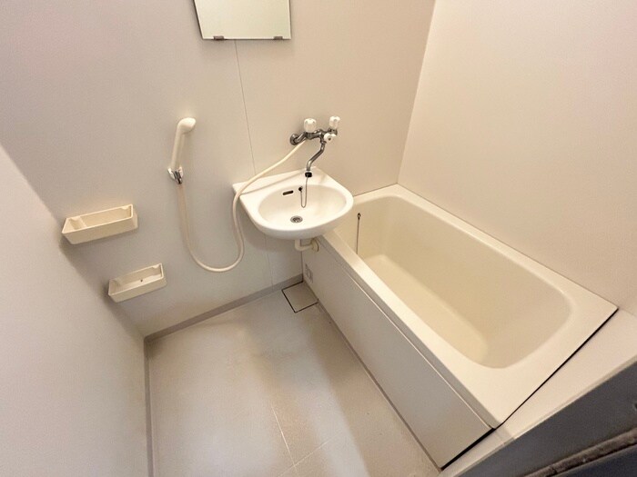 物件内観写真13　(バス／シャワールーム等)