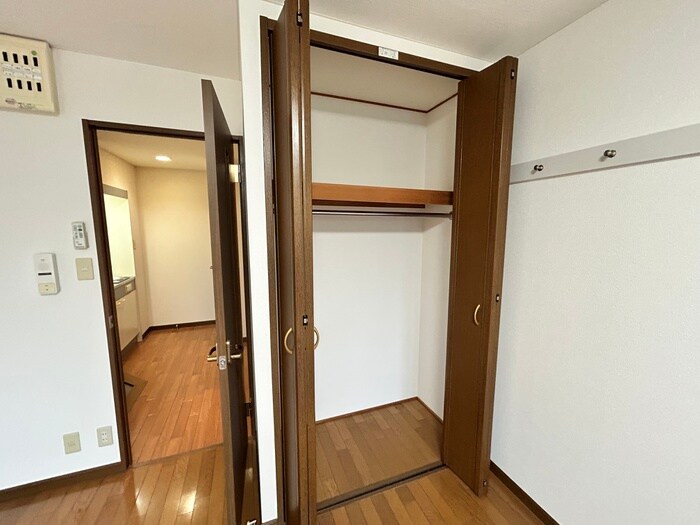 物件内観写真16　(収納)