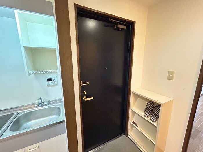物件内観写真20　(玄関)