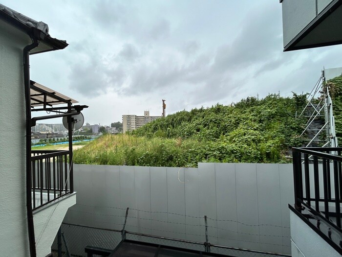 物件内観写真22　(室内からの展望)