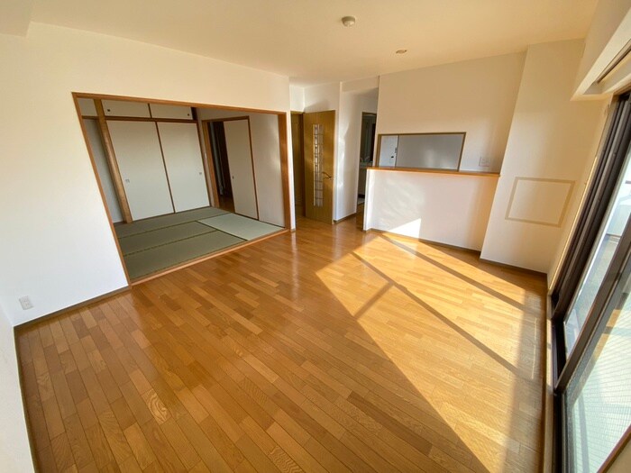 物件内観写真8　(居室)