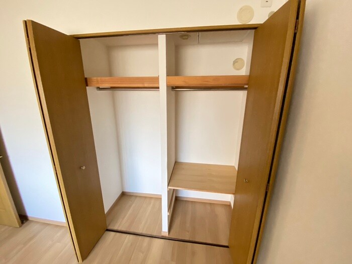 物件内観写真13　(収納)