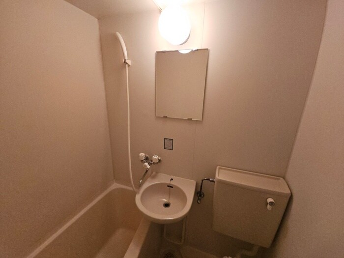 物件内観写真18　(洗面)