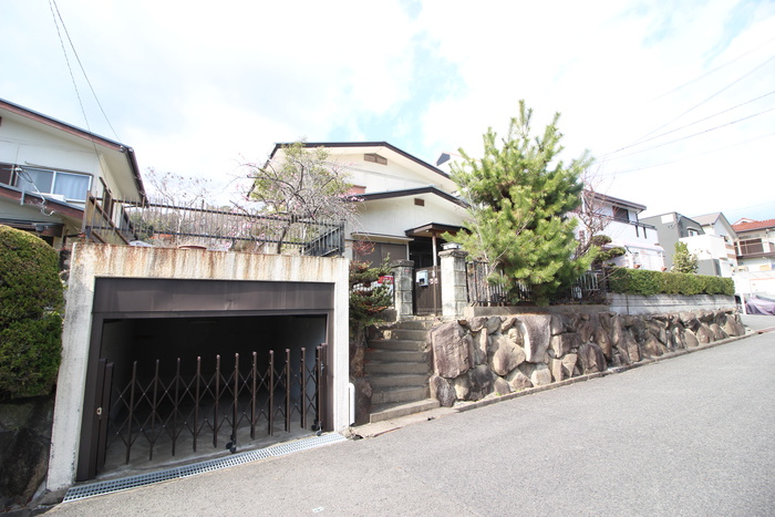 高槻市大和戸建