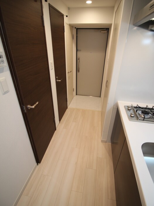 物件内観写真15　(玄関)