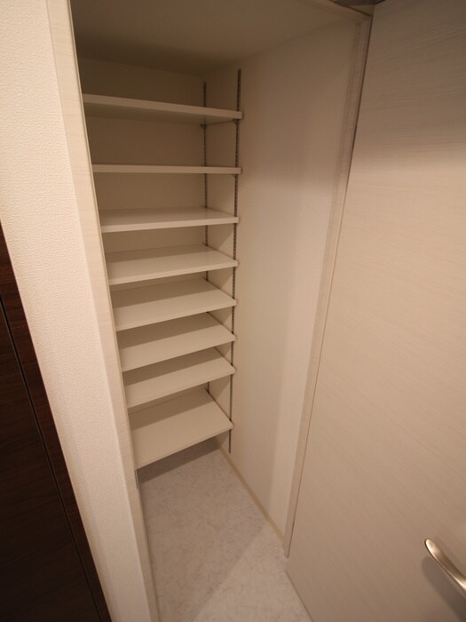 物件内観写真19　(靴箱)
