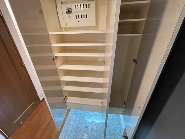 靴箱