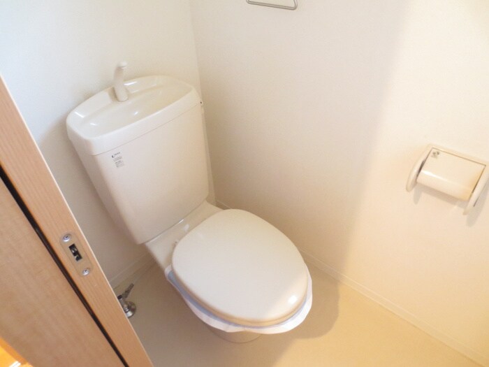 物件内観写真6　(トイレ)