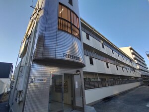 フォーエバー江坂外観写真