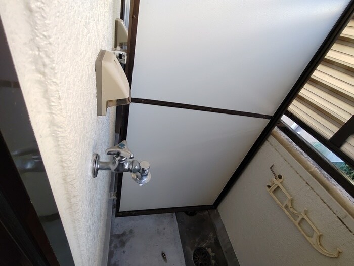 物件内観写真15　(洗濯機置場)