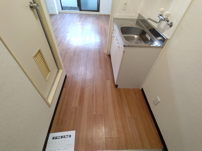 物件内観写真21　(廊下)