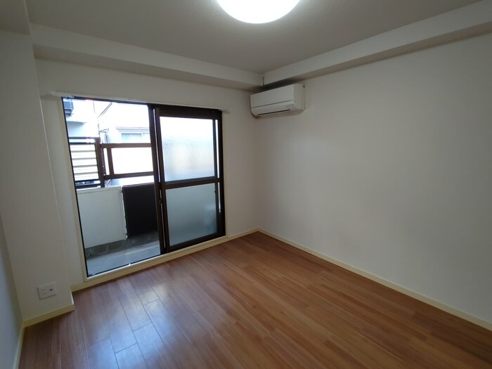 物件内観写真22　(居室)