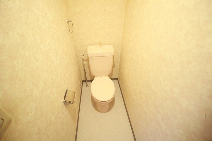 物件内観写真15　(トイレ)