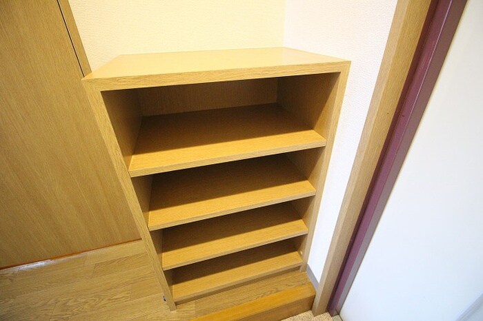 物件内観写真18　(靴箱)