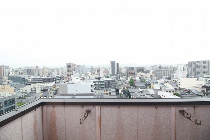 物件内観写真19　(室内からの展望)