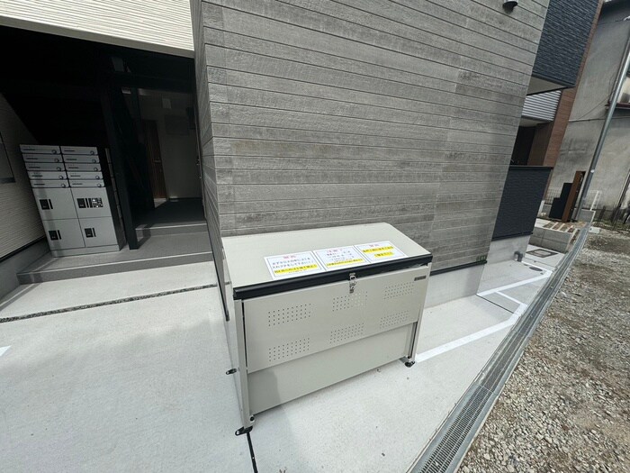 物件外観写真6　(外観写真)