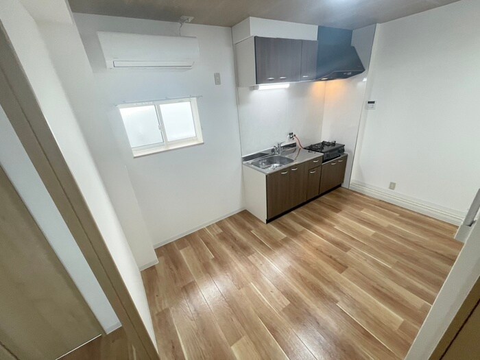 物件内観写真11　(居室)