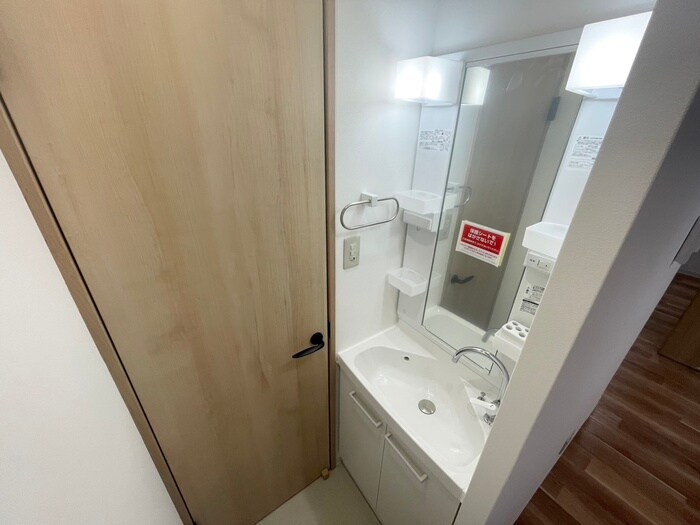 物件内観写真15　(洗面)