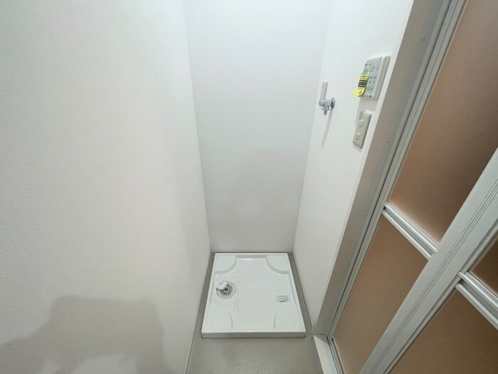 物件内観写真19　(洗濯機置場)