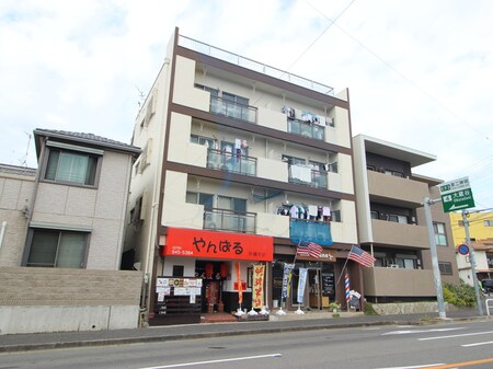明石マンション外観写真