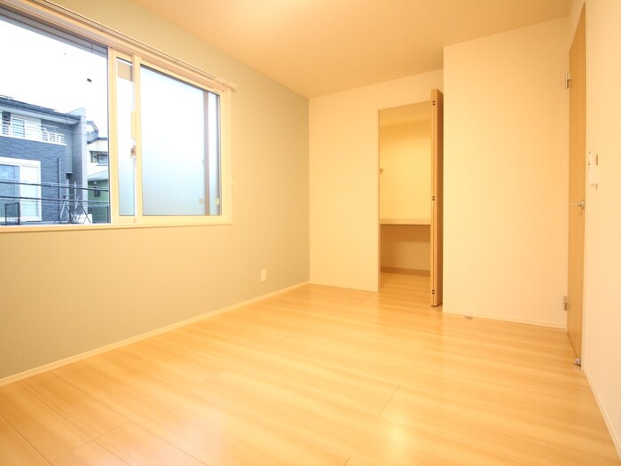 物件内観写真9　(居室)