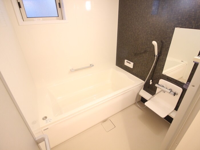 物件内観写真12　(バス／シャワールーム等)