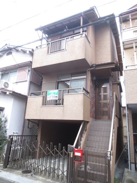 芝生町２丁目戸建て外観写真