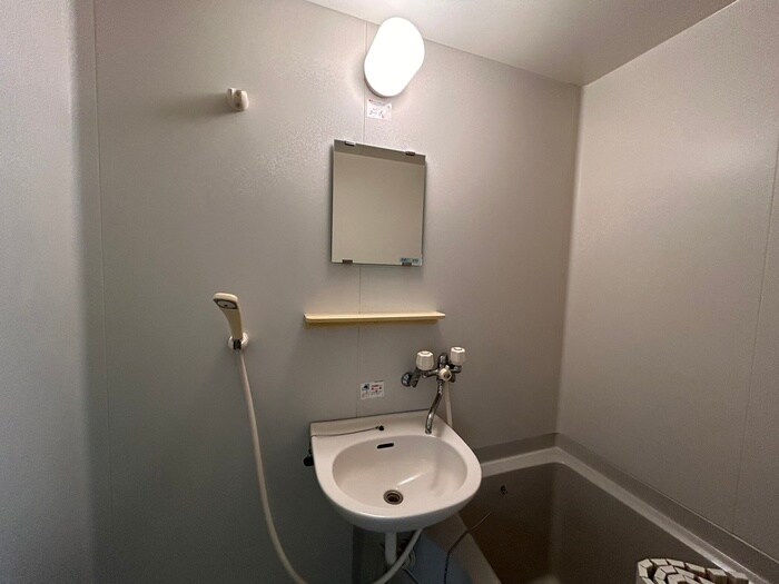 物件内観写真12　(洗面)