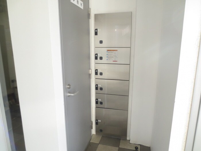 物件外観写真4　(建物設備)