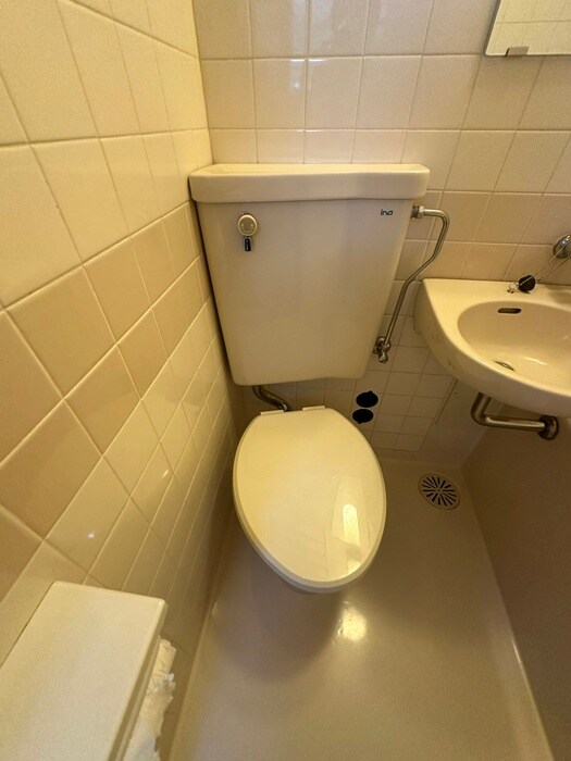 物件内観写真5　(トイレ)