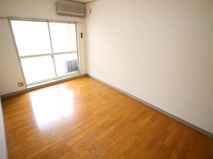 物件内観写真12　(居室)