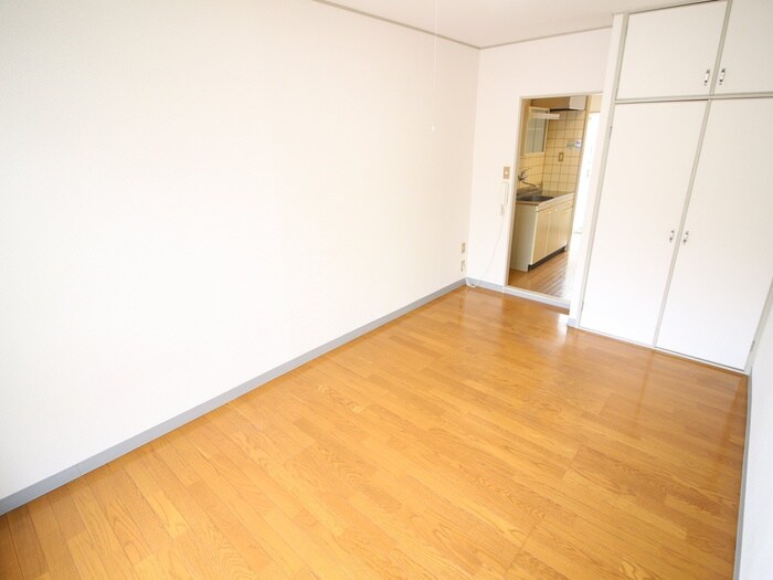 物件内観写真13　(居室)