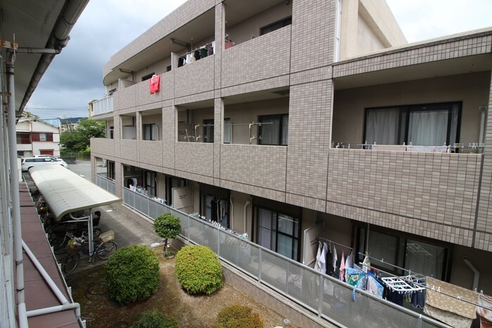 物件内観写真19　(室内からの展望)